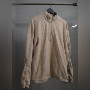 Men’s Nike golf sweater with zip up.